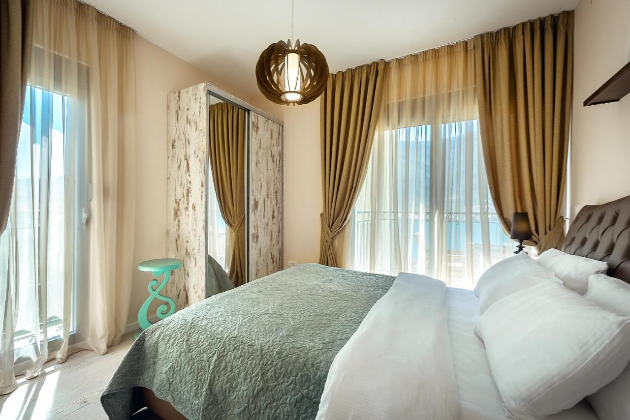 2Montenegro Limeta Apartments With Pool コトル エクステリア 写真