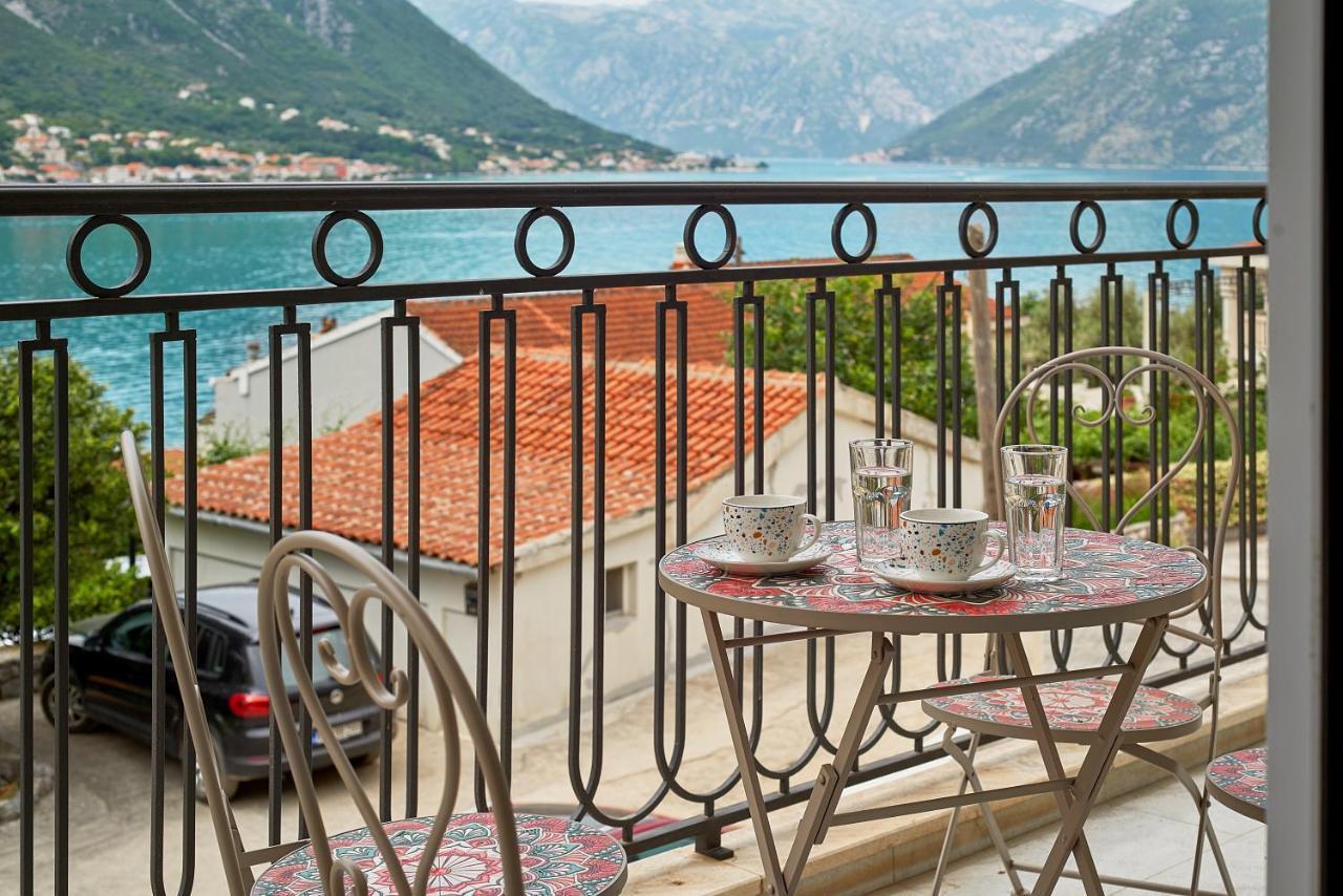 2Montenegro Limeta Apartments With Pool コトル エクステリア 写真