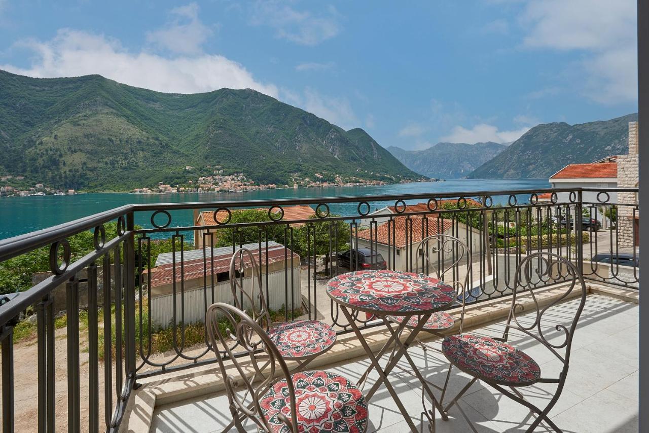 2Montenegro Limeta Apartments With Pool コトル エクステリア 写真